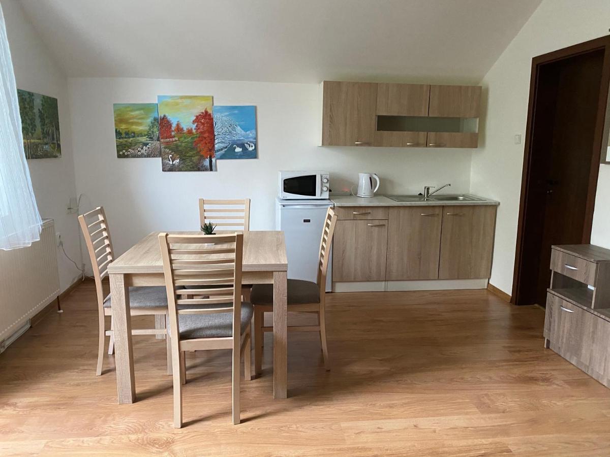 Aqua Hotel Dunajská Streda Eksteriør billede